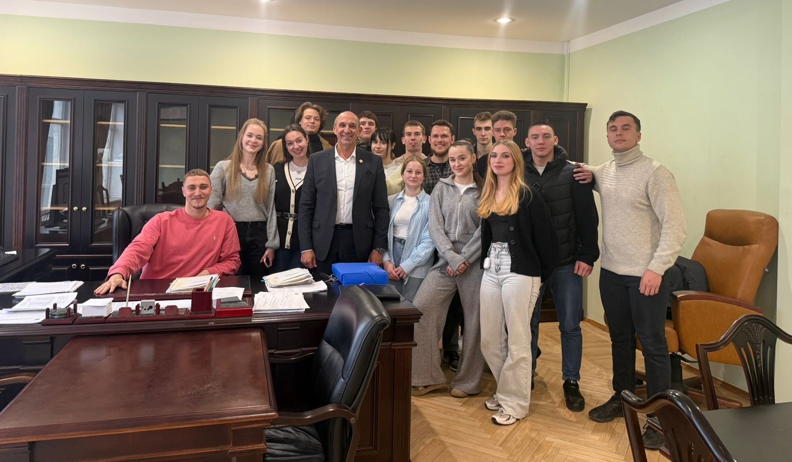 У НУФВСУ відбулася зустріч в. о. ректора Геннадія Васильчука зі студентським самоврядуванням