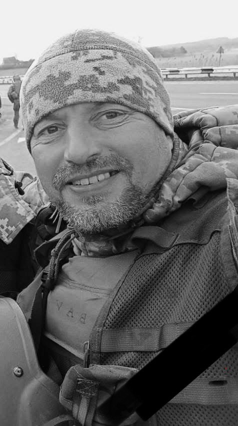 На щиті повернувся додому Андрій Бобровник