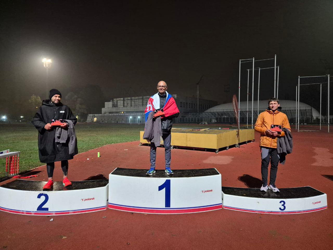 Бронза в абсолюті та два рекорди: виступ представника нашої кафедри в Загребі