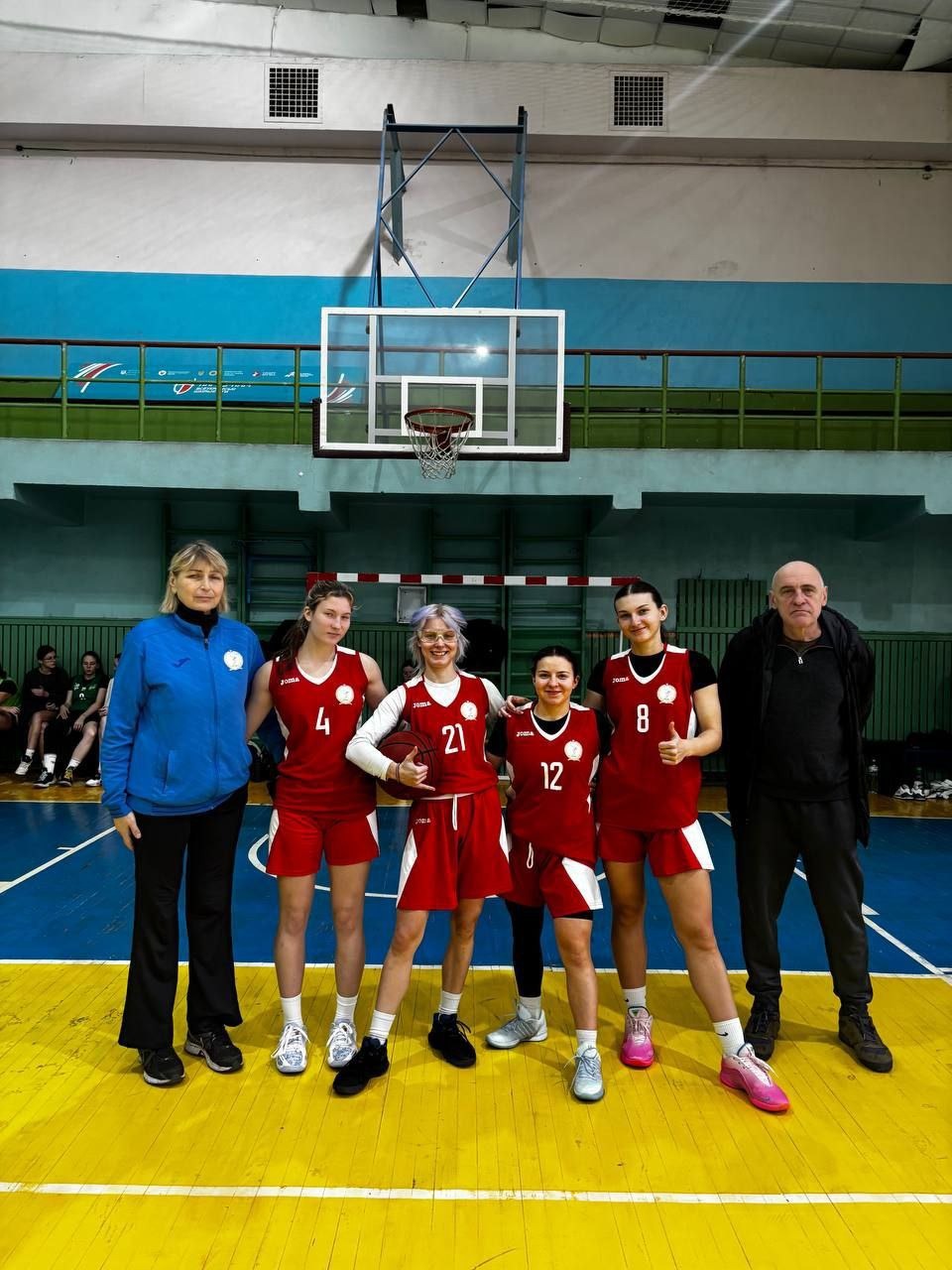 баскетбол09121