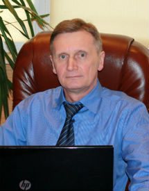 Ніколаєнко Валерій Вадимович - завідувач кафедри футболу